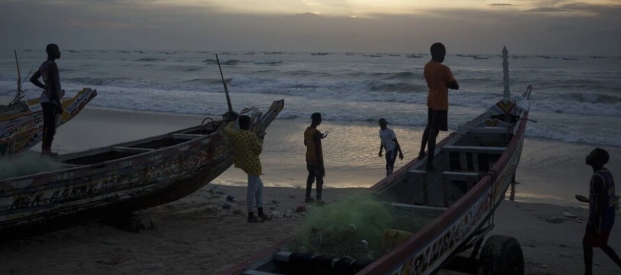 Трагедия на море: число смертей мигрантов возрастает у Дакара
